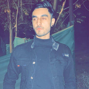 Meet your Posher, Karan